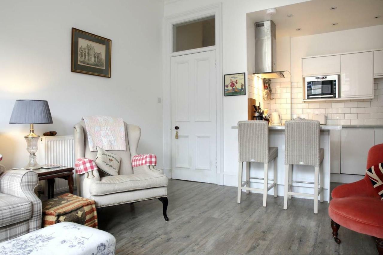 5 Star Beautiful & Vintage, Spacious Apt In Chic Location! إدنبرة المظهر الخارجي الصورة