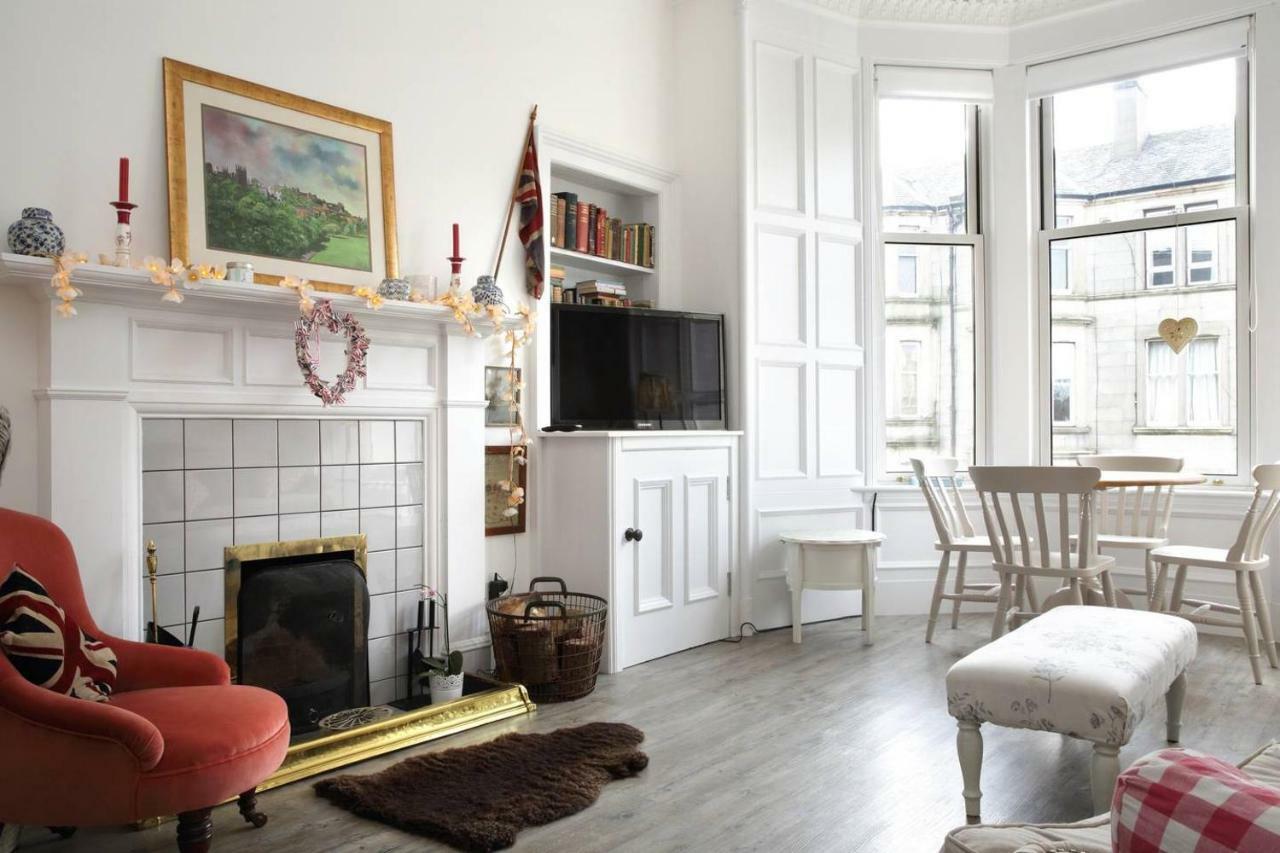 5 Star Beautiful & Vintage, Spacious Apt In Chic Location! إدنبرة المظهر الخارجي الصورة